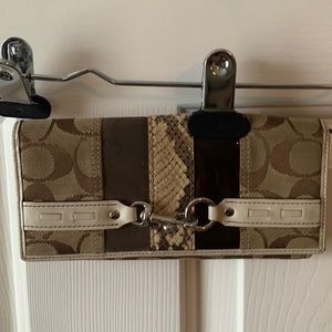 Coach wallet
